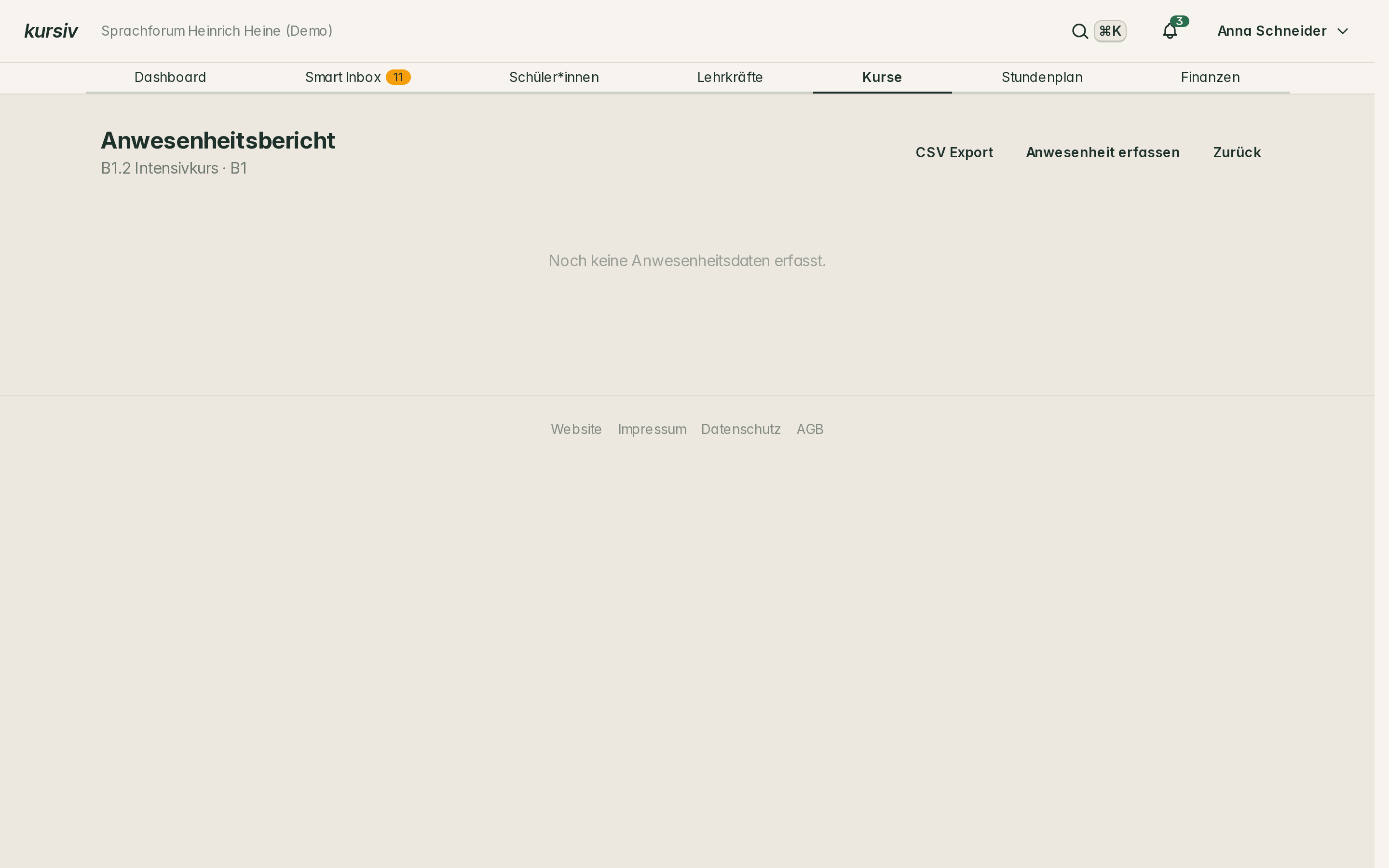 kursiv Anwesenheitsbericht: Quote je Schüler*in über den Kurs — als CSV exportierbar für Nachweise.